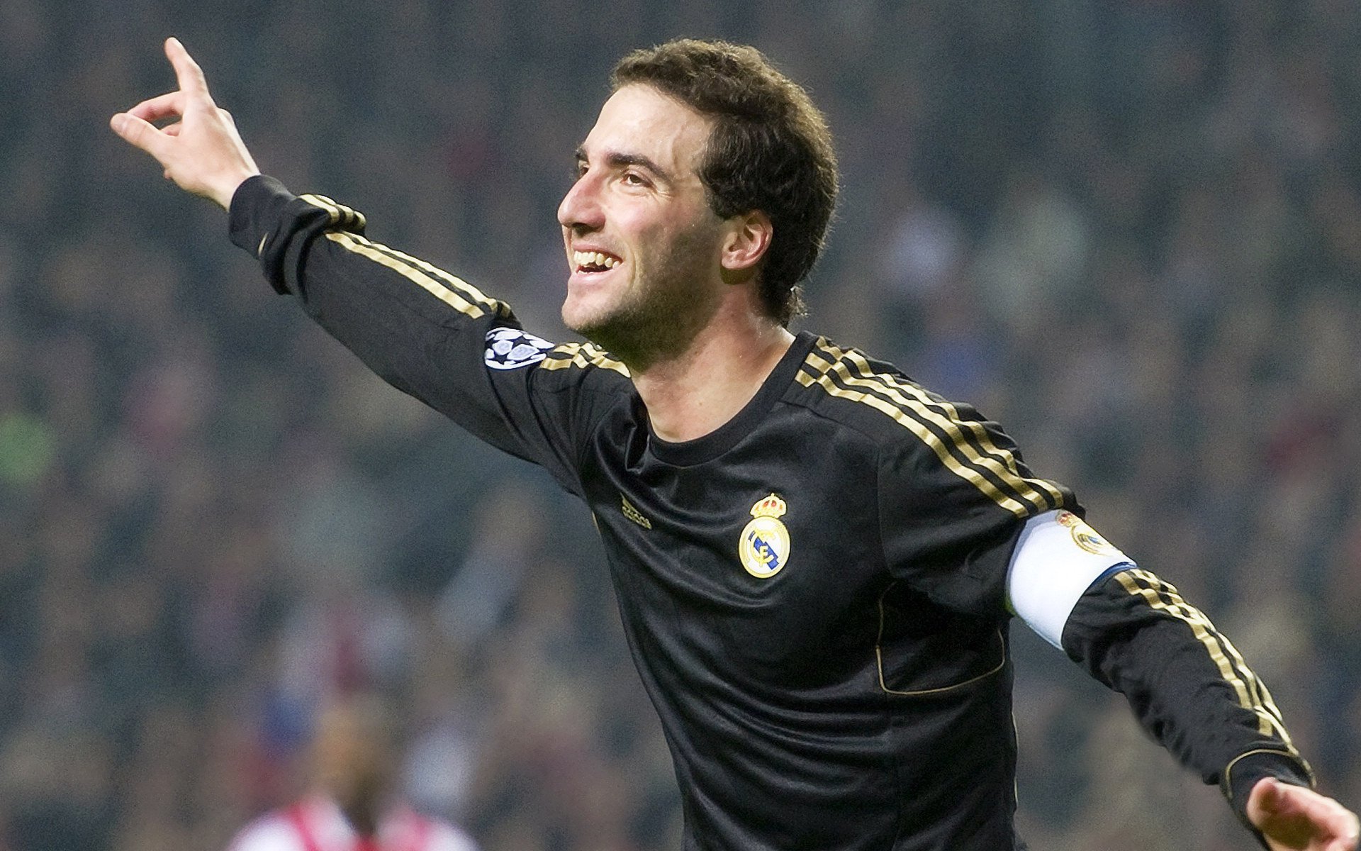 女子中长距离策略得当 节奏出色，女子中长跑有哪些项目