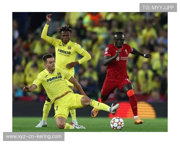 曼彻斯特城高速外线推进撕开禁区形成持续压制